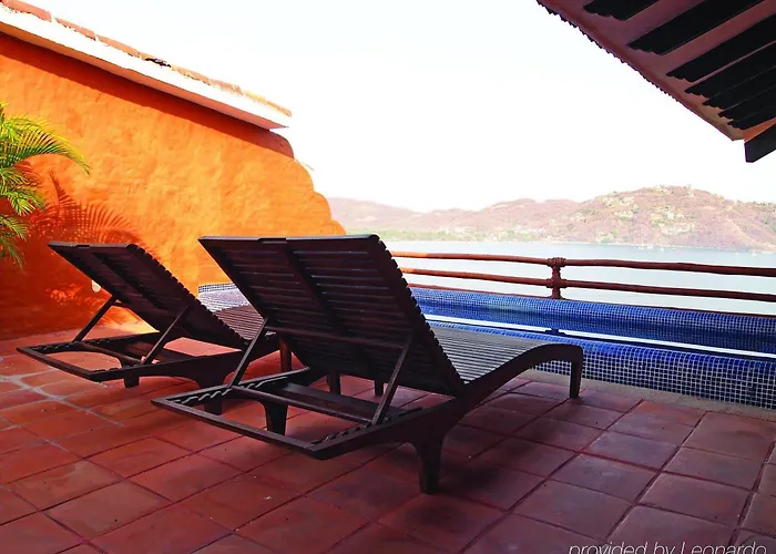 Worldmark By Wyndham Hotel Zihuatanejo